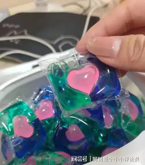 相关行业人士:因为大家都不好“骗”了澳门新葡京洗衣液为什么无人问津了?(图9) 相关行业人士:因为大家都不好“骗”了澳门新葡京洗衣液为什么无人问津了?(图9)